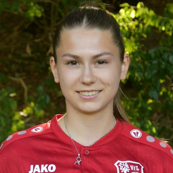 larissa collmann 25 26